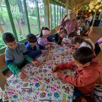 Edukacja w eko osadzie w Krainie Vesny