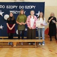 Szkolny Kiermasz Świąteczny