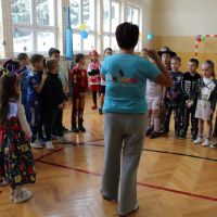 Bal karnawałowy klas młodszych